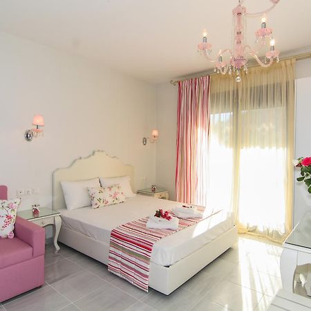 Golden Blue Studios Криси Амудия Екстериор снимка