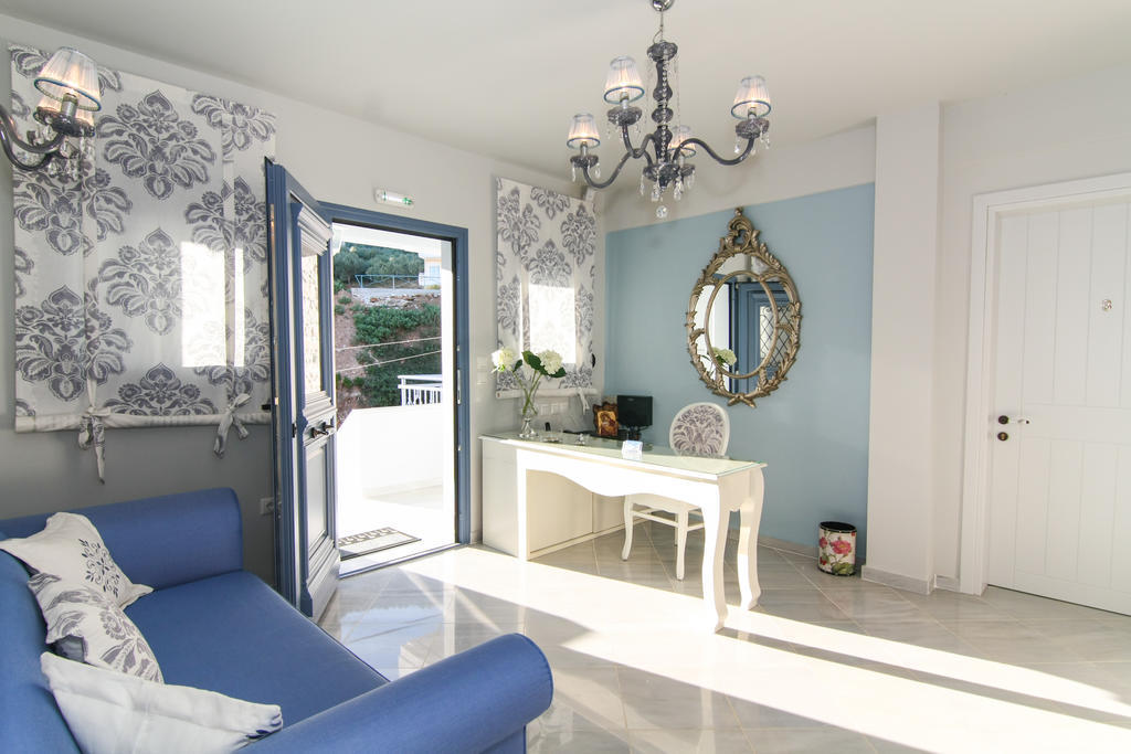 Golden Blue Studios Криси Амудия Екстериор снимка